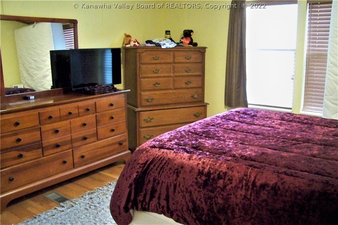 1664 North Grapevine Road Charleston, WV 25320 - Photo 9 of 21 Gallery Image 9