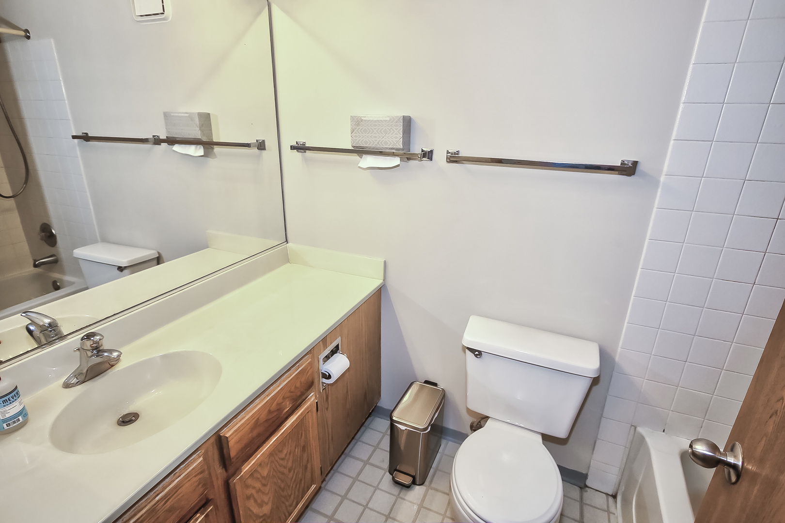 3255 Kirchoff Road, Unit 208 Rolling Meadows, IL 60008 - Photo 18 of 21 a bathroom with a sink and a toilet