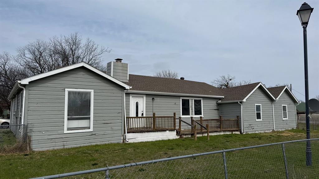 201 East Hubbard Road Josephine, TX 75173 - Photo 3 of 23 a front view of a house with a yard