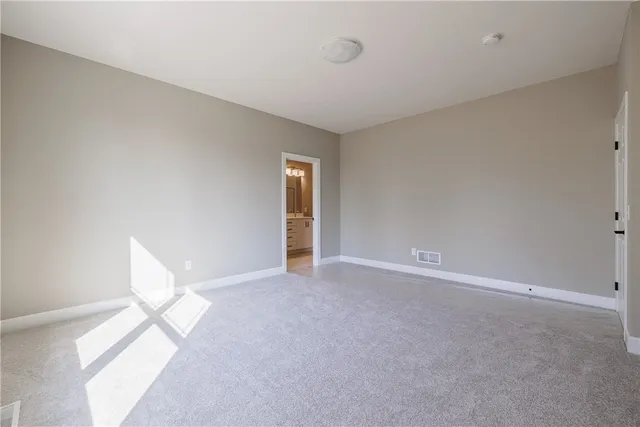 $584,500 | 25 Eagle Hollow, Penfield, NY 14526