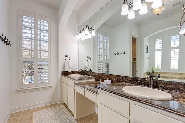 $1,132,500 | 8491 Canyon Crossing, Lantana, TX 76226