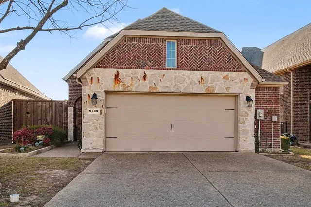 $425,000 | 9429 Deerhurst Place, McKinney, TX 75072