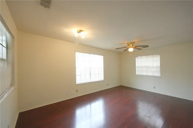 $895 | 1903 East 20th Street, Unit 101, Austin, TX 78722