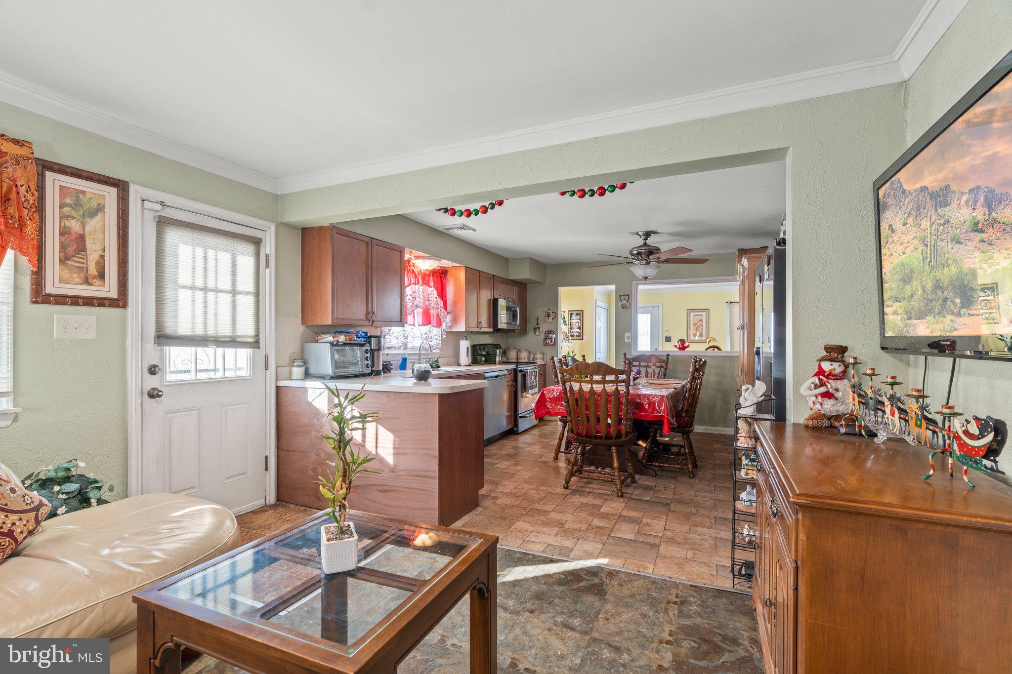 37 Winding Way Road Stratford, NJ 08084 - Photo 12 of 20