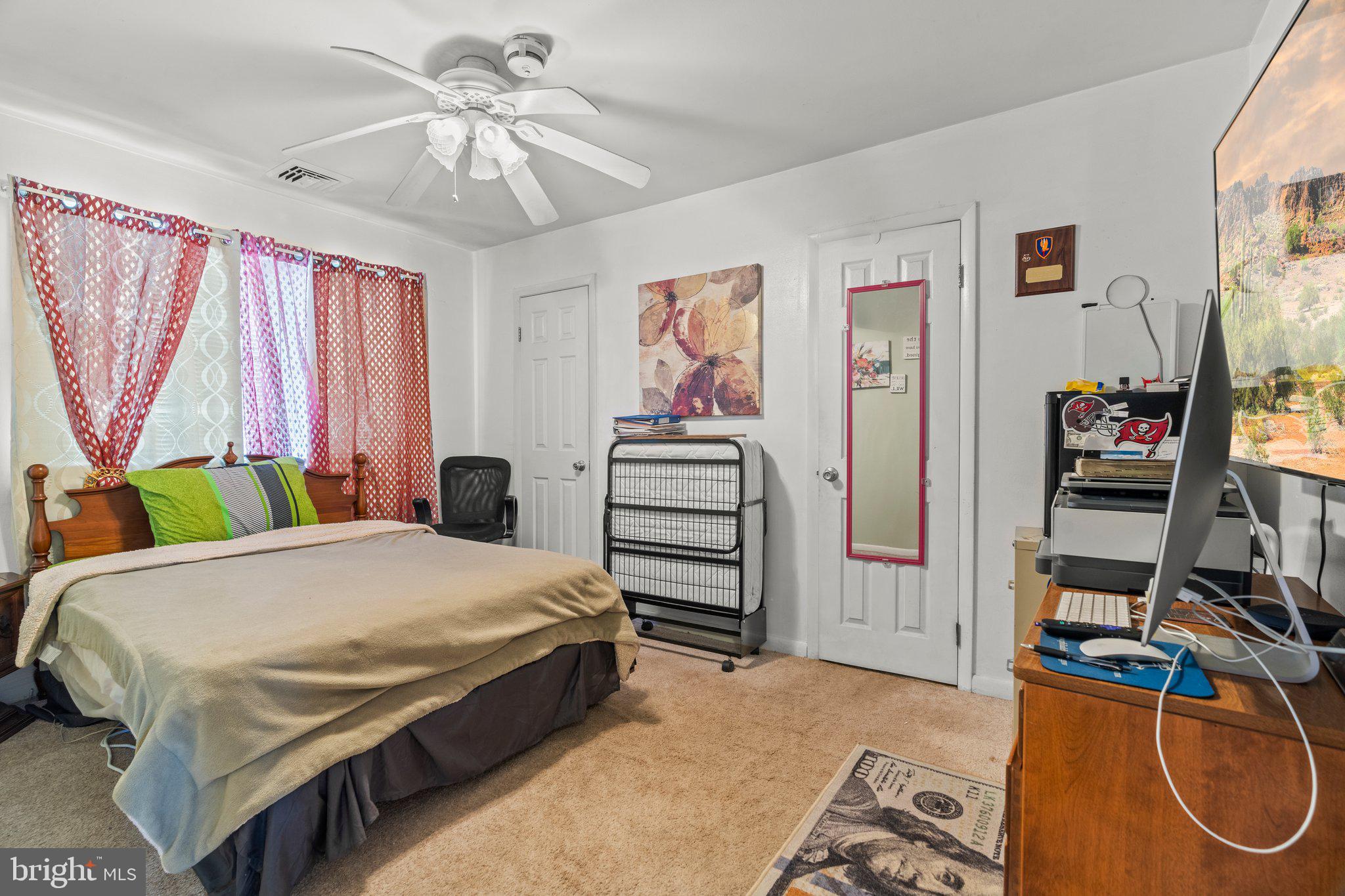 37 Winding Way Road Stratford, NJ 08084 - Photo 15 of 20