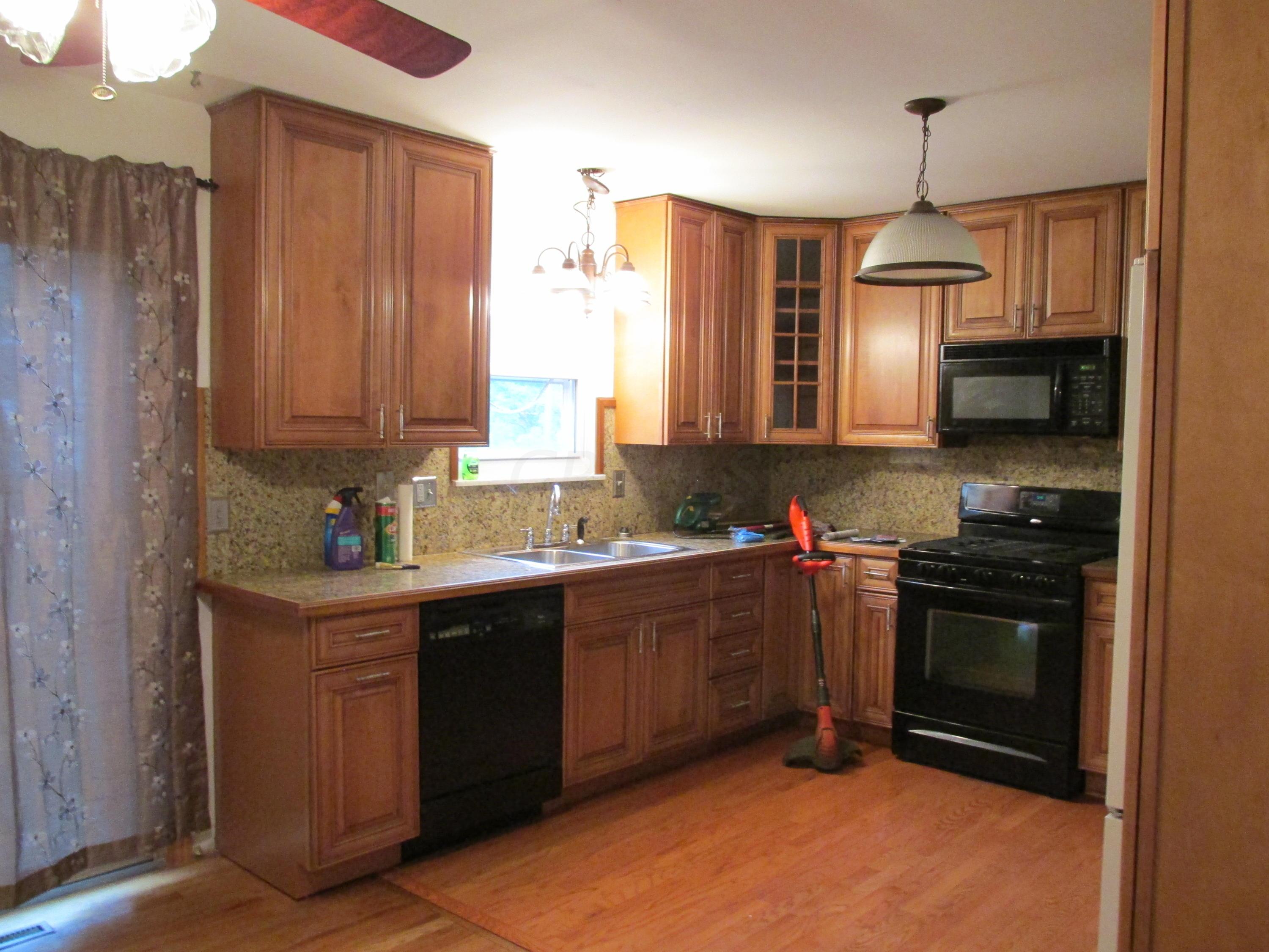 4739 Bourke Road Columbus, OH 43229 - Photo 3 of 20 Gallery Image 3