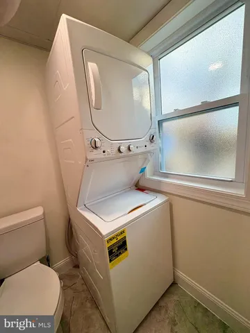 $1,350 | 2851 New Windsor Road, New Windsor, MD 21776