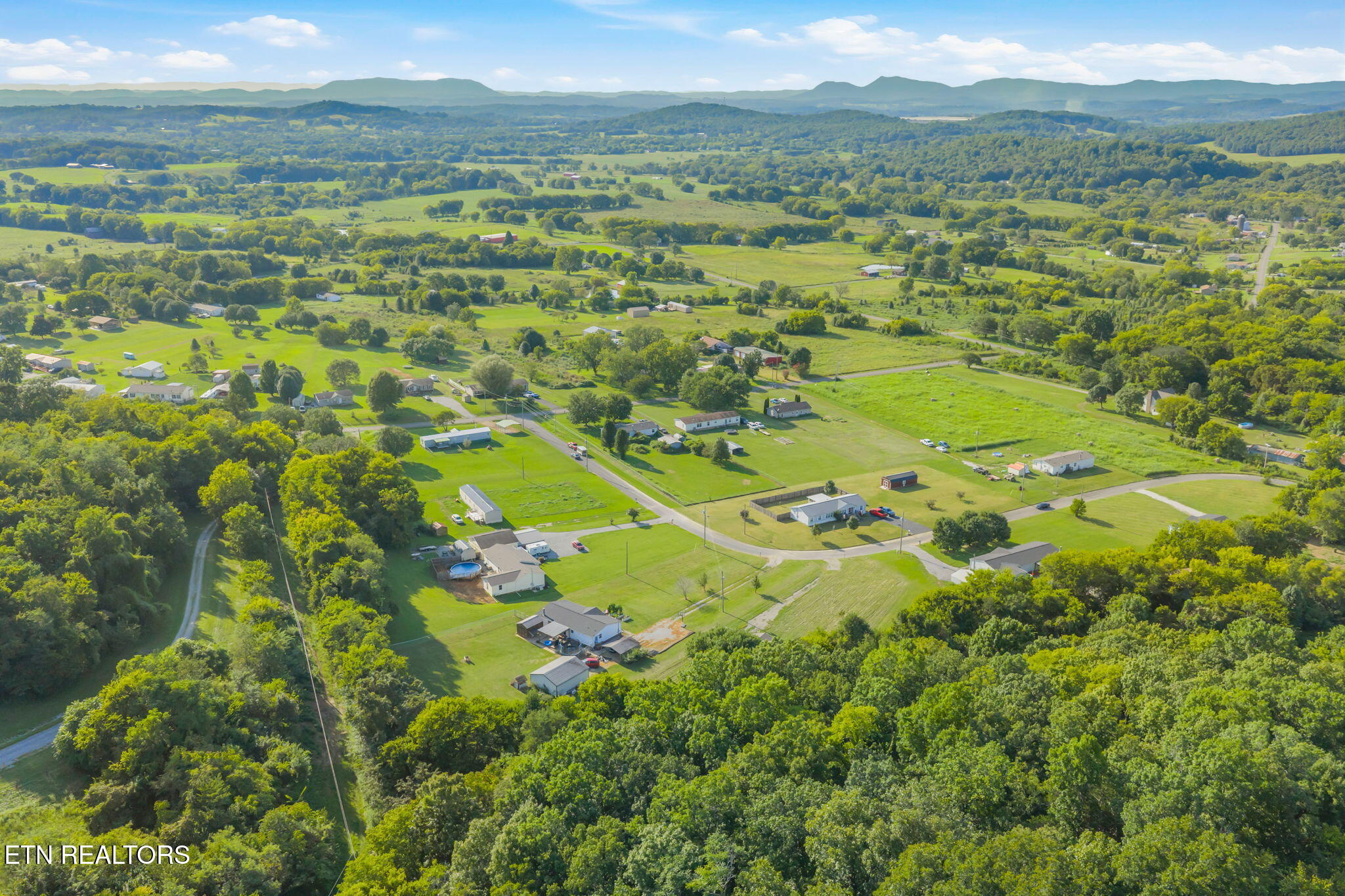 522 Farm Loop Road New Market, TN 37820 - Photo 34 of 35 47-web-or-mls-522 Farm Loop Road-47