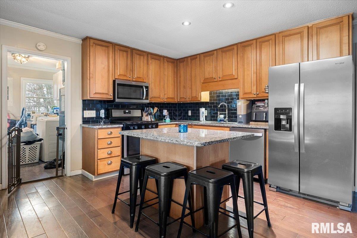 9625 Tip Top Road Chatham, IL 62629 - Photo 7 of 29