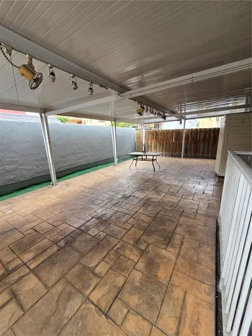 $2,300 | 2270 West 54th Place, Unit 2, Hialeah, FL 33016