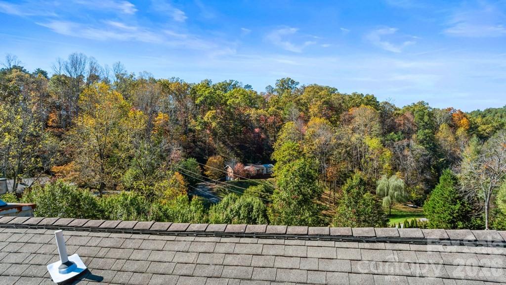 44 Elliston Court Sylva, NC 28779 - Photo 3 of 44 a view of a yard