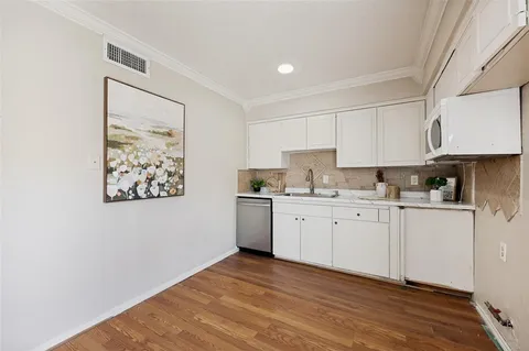 $159,900 | 3012 Brockbank Court, Dallas, TX 75220