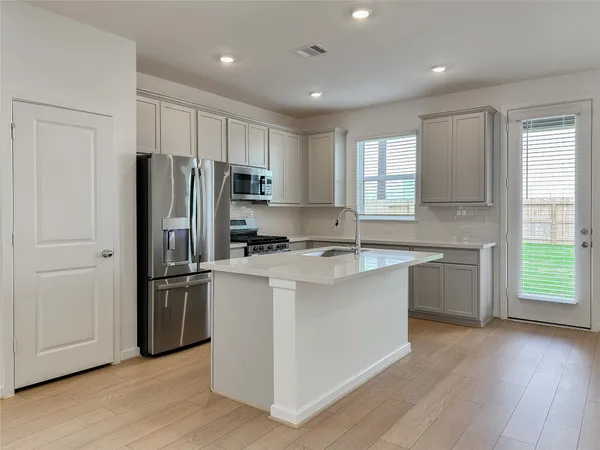 $2,500 | 9726 Westminster Manor Drive, Cypress, TX 77433