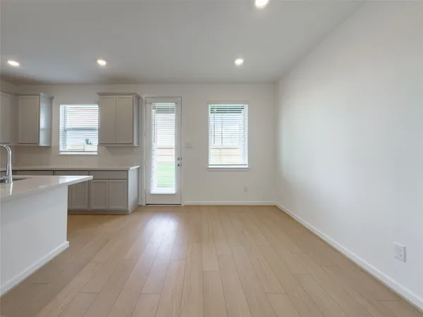 $2,500 | 9726 Westminster Manor Drive, Cypress, TX 77433