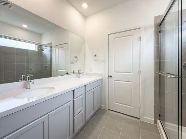 $2,500 | 9726 Westminster Manor Drive, Cypress, TX 77433