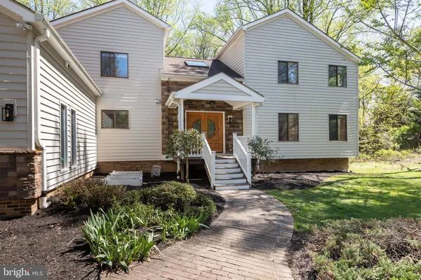 $1,499,000 | 513 Springvale Road, Great Falls, VA 22066