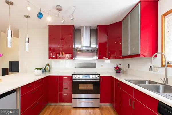 $1,499,000 | 513 Springvale Road, Great Falls, VA 22066