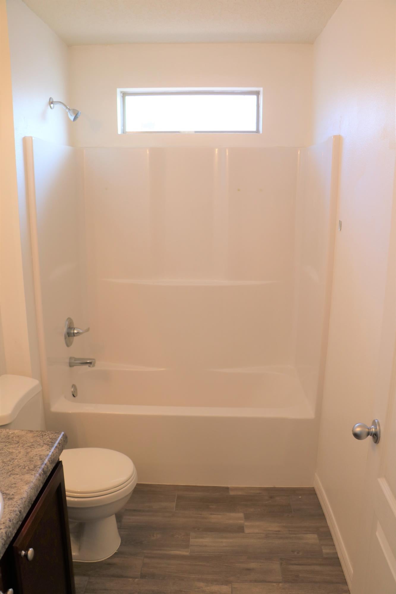 7980 Promise Creek Road Navarre, FL 32566 - Photo 8 of 26 Gallery Image 8