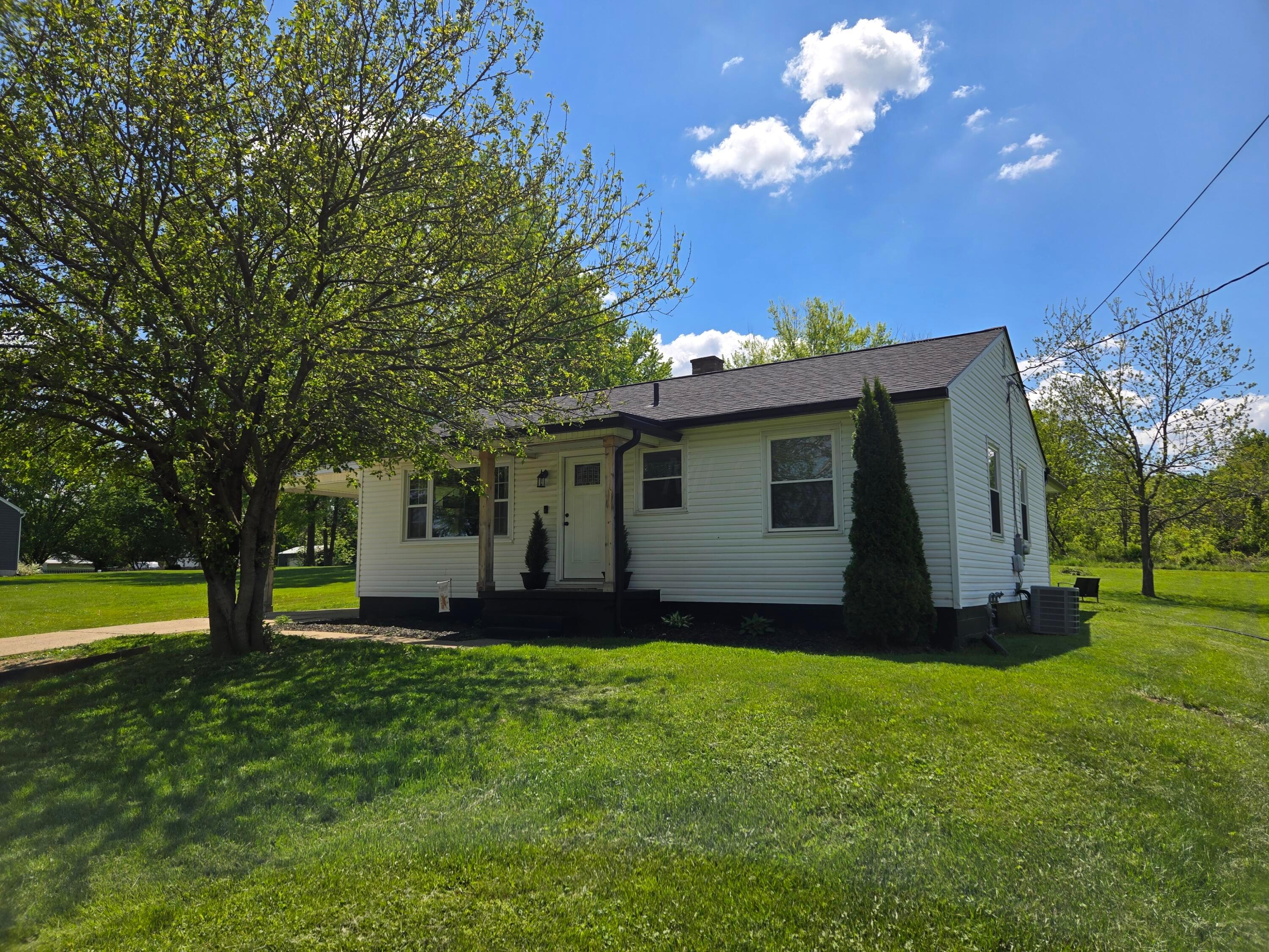 1105 Coonpath Road Northwest Lancaster, OH 43130 - Photo 8 of 40 1000010854