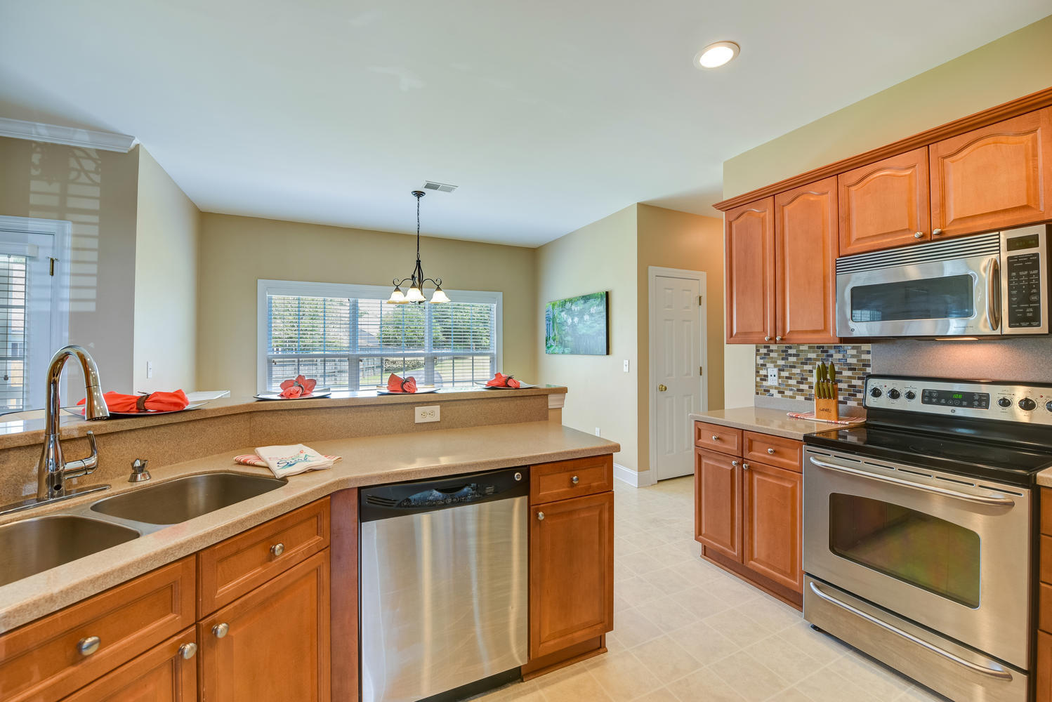 9209 Creedmore Road Summerville, SC 29485 - Photo 12 of 27 Stainless Steel Appliances