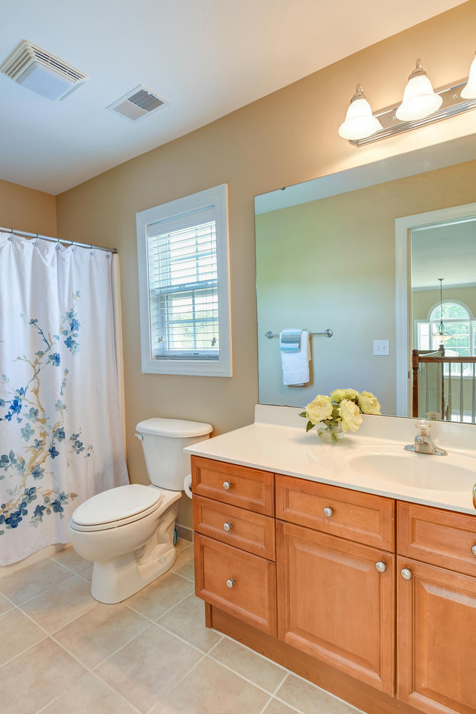 9209 Creedmore Road Summerville, SC 29485 - Photo 21 of 27 Hall Bath