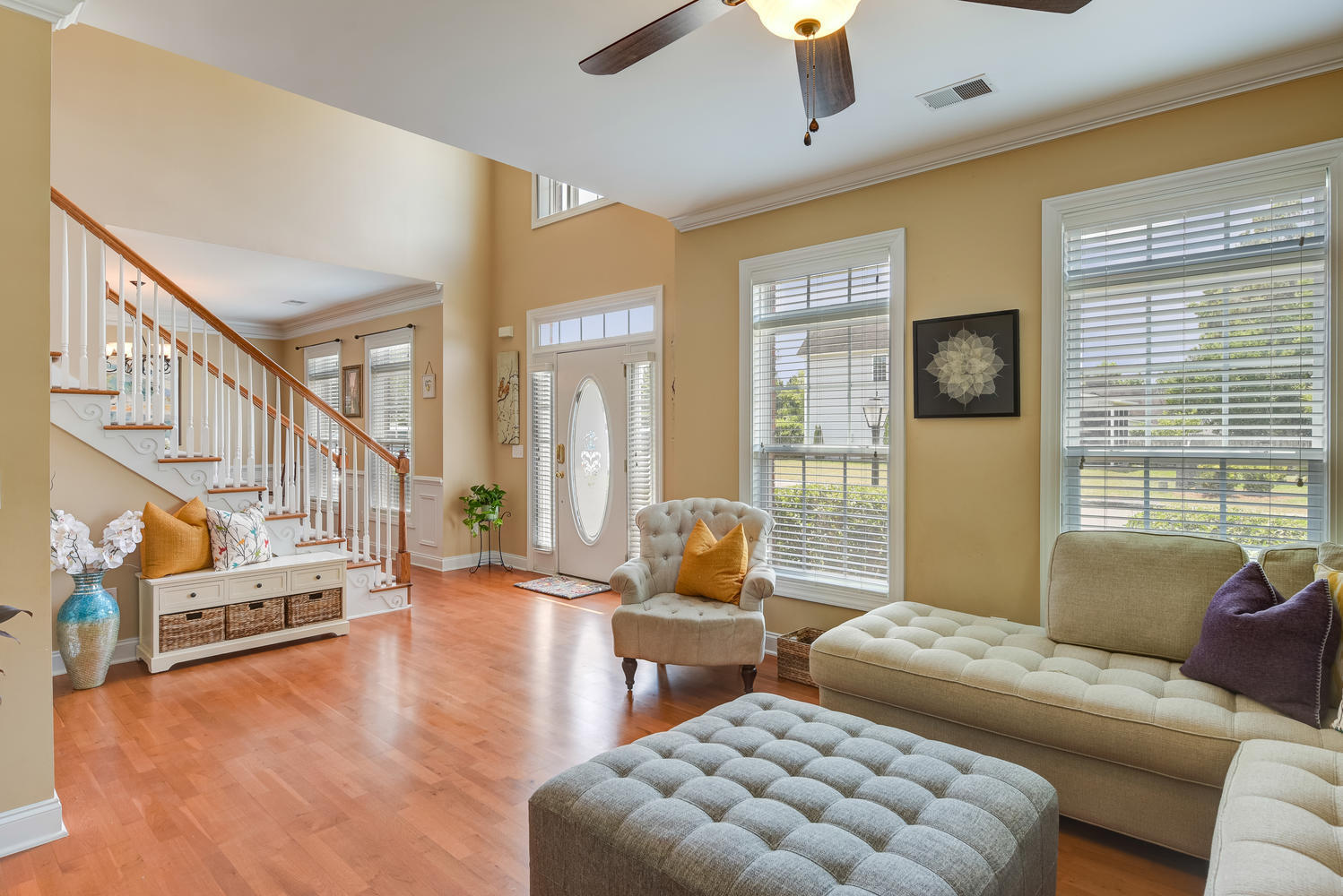 9209 Creedmore Road Summerville, SC 29485 - Photo 4 of 27 Open Foyer, Lots of Natural Light