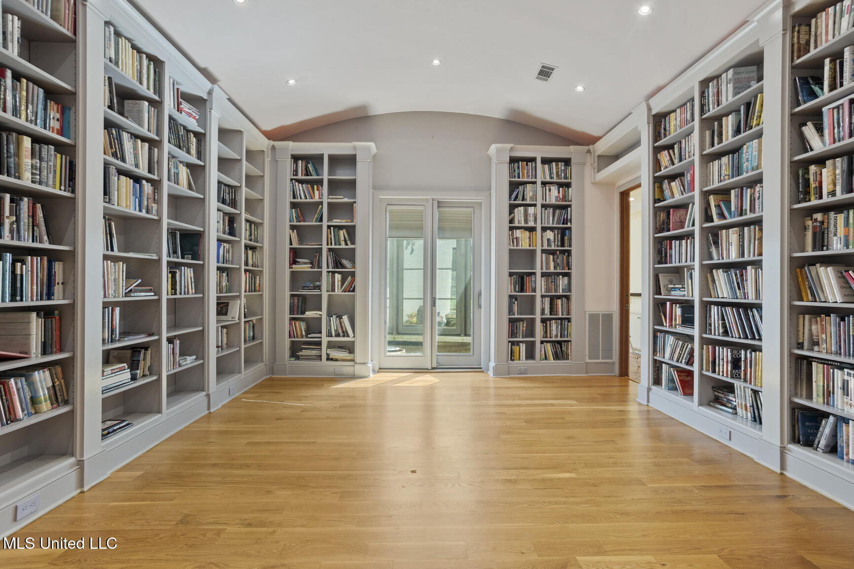 105 Bridgeview Circle Ridgeland, MS 39157 - Photo 34 of 49 105 Bridgeview Cir-41