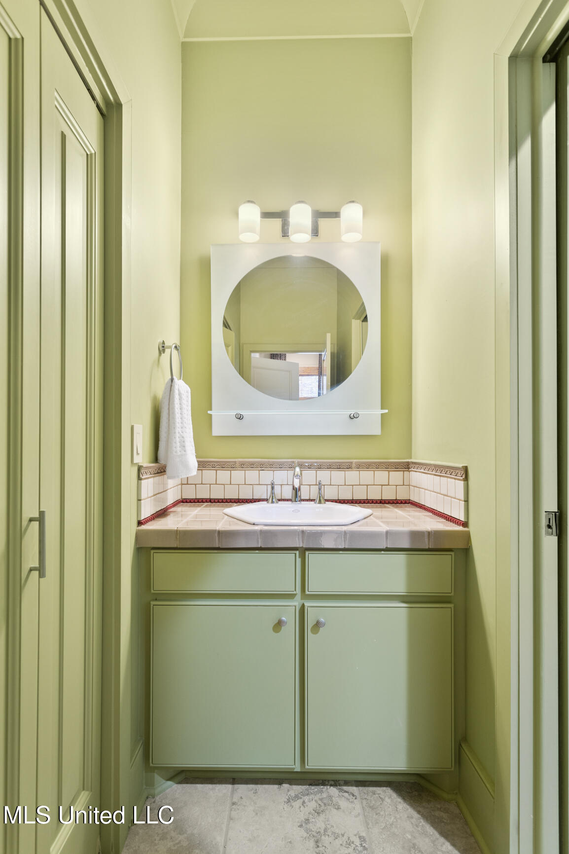 105 Bridgeview Circle Ridgeland, MS 39157 - Photo 38 of 49 105 Bridgeview Cir-58