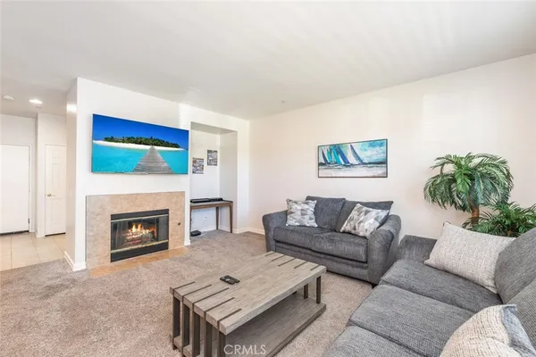 $419,000 | 1800 East Lakeshore Drive, Unit 804, Lake Elsinore, CA 92530