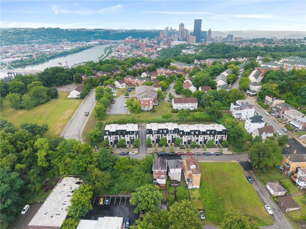 129 Burrows Street Pittsburgh, PA 15213 - Photo 27 of 29 Gallery Image 27