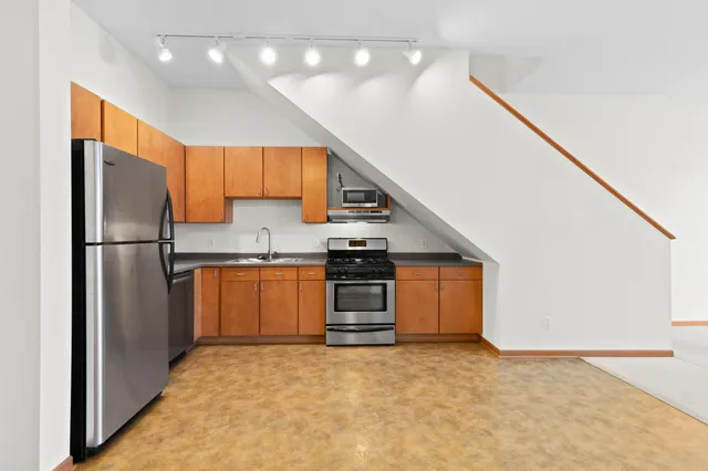 $245,000 | 2650 University Avenue West, Unit 311, St. Paul, MN 55114