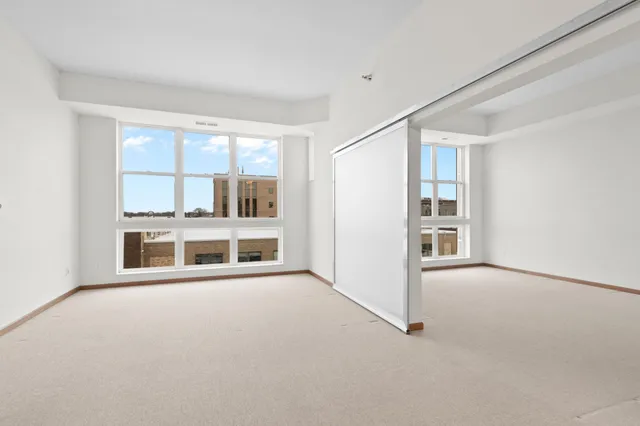 $245,000 | 2650 University Avenue West, Unit 311, St. Paul, MN 55114