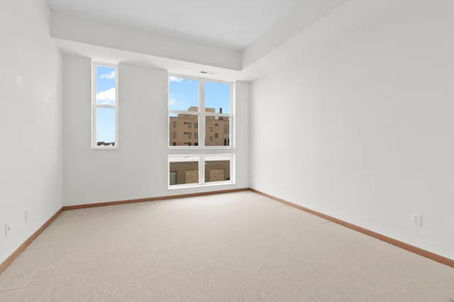 $245,000 | 2650 University Avenue West, Unit 311, St. Paul, MN 55114