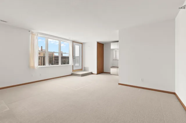 $245,000 | 2650 University Avenue West, Unit 311, St. Paul, MN 55114