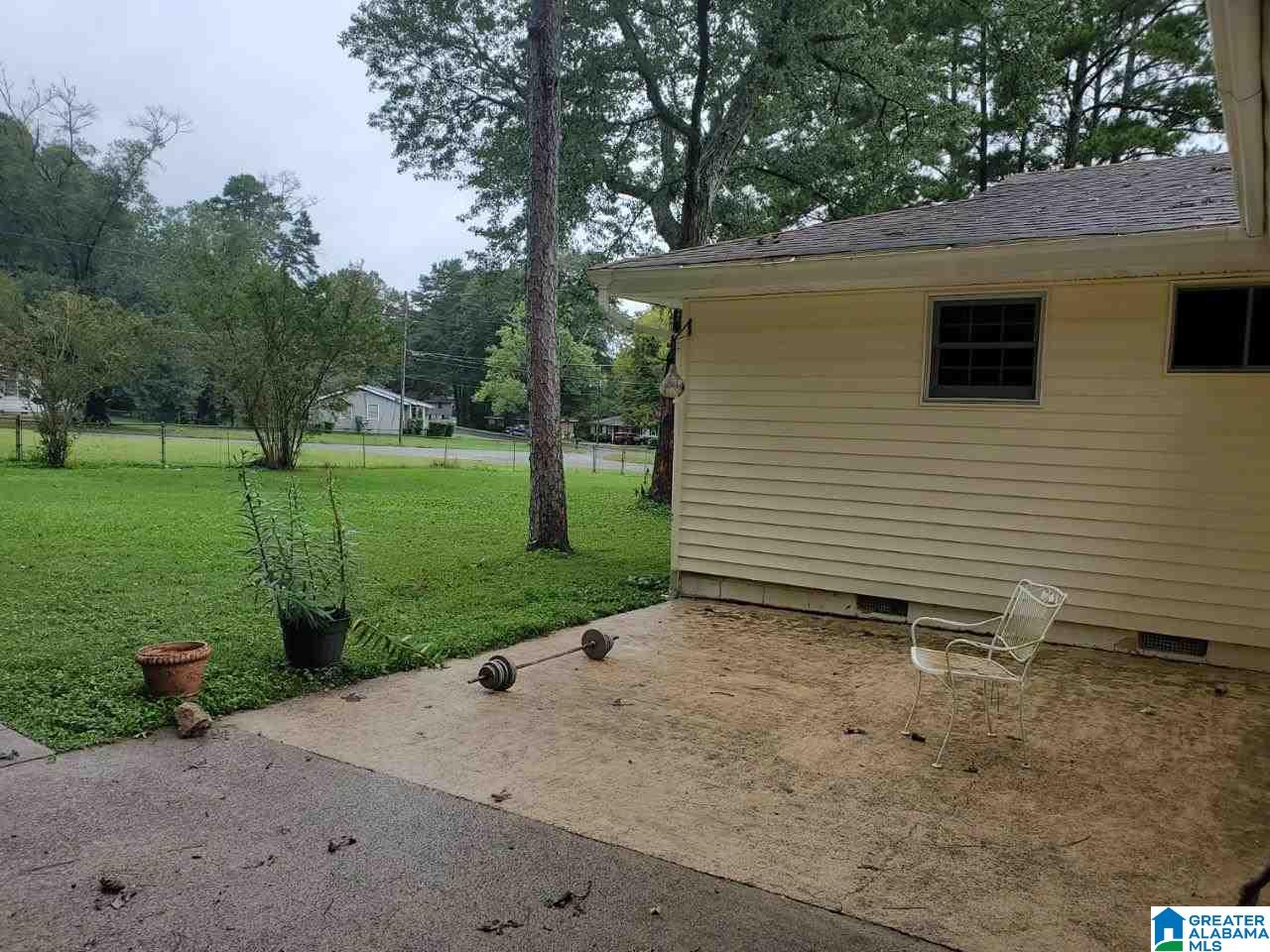 437 17th Terrace Northwest Center Point, AL 35215 - Photo 18 of 23