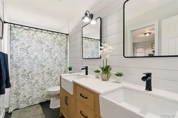 $739,990 | 147 Jackson Avenue South, St. James, NY 11780