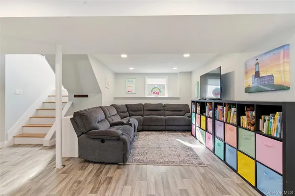 $739,990 | 147 Jackson Avenue South, St. James, NY 11780