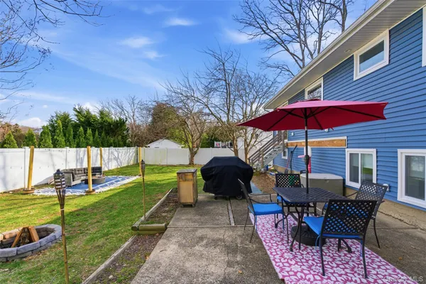 $739,990 | 147 Jackson Avenue South, St. James, NY 11780