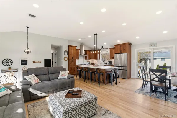 $739,990 | 147 Jackson Avenue South, St. James, NY 11780