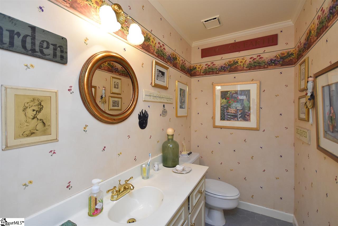 103 East Shallowstone Road Greer, SC 29650 - Photo 17 of 33 Gallery Image 17