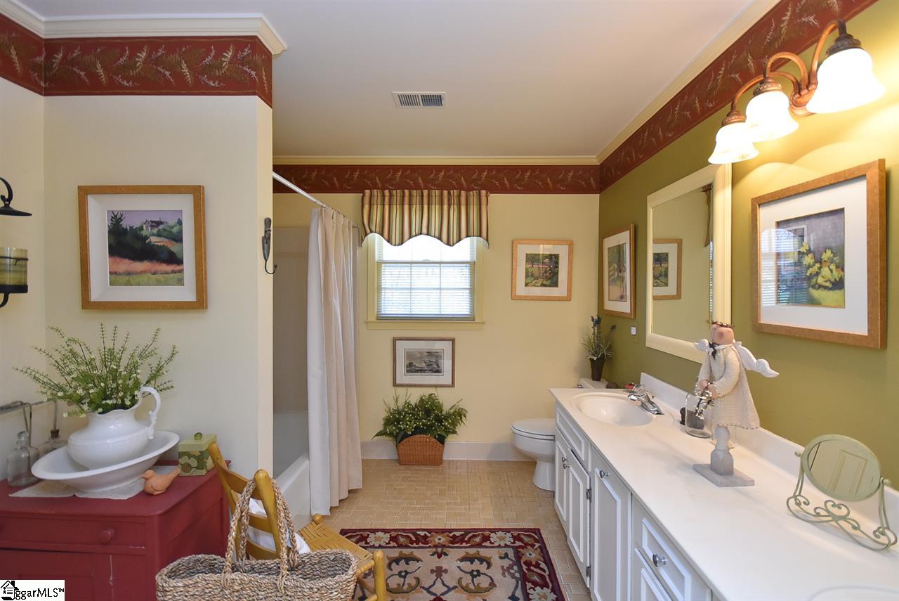 103 East Shallowstone Road Greer, SC 29650 - Photo 21 of 33 Gallery Image 21