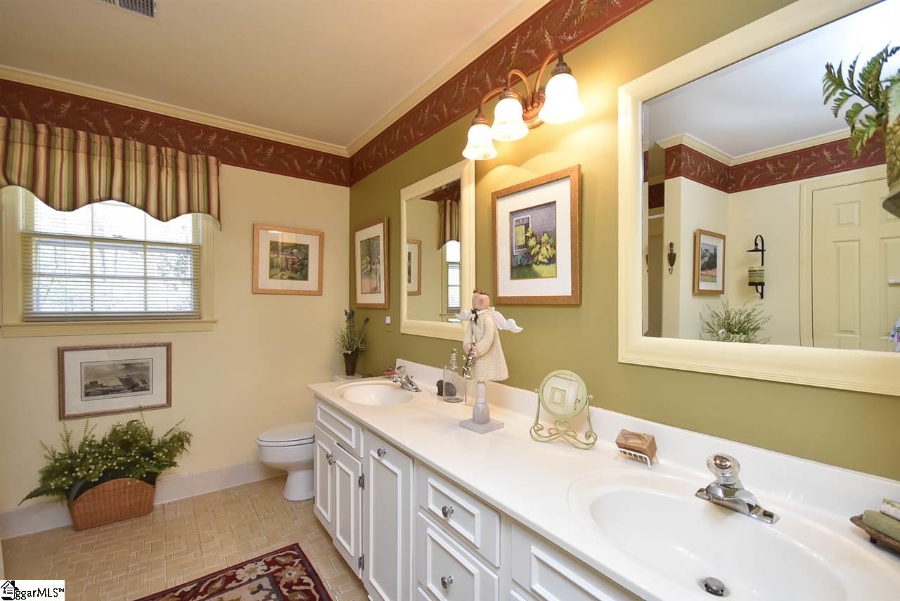 103 East Shallowstone Road Greer, SC 29650 - Photo 22 of 33 Gallery Image 22