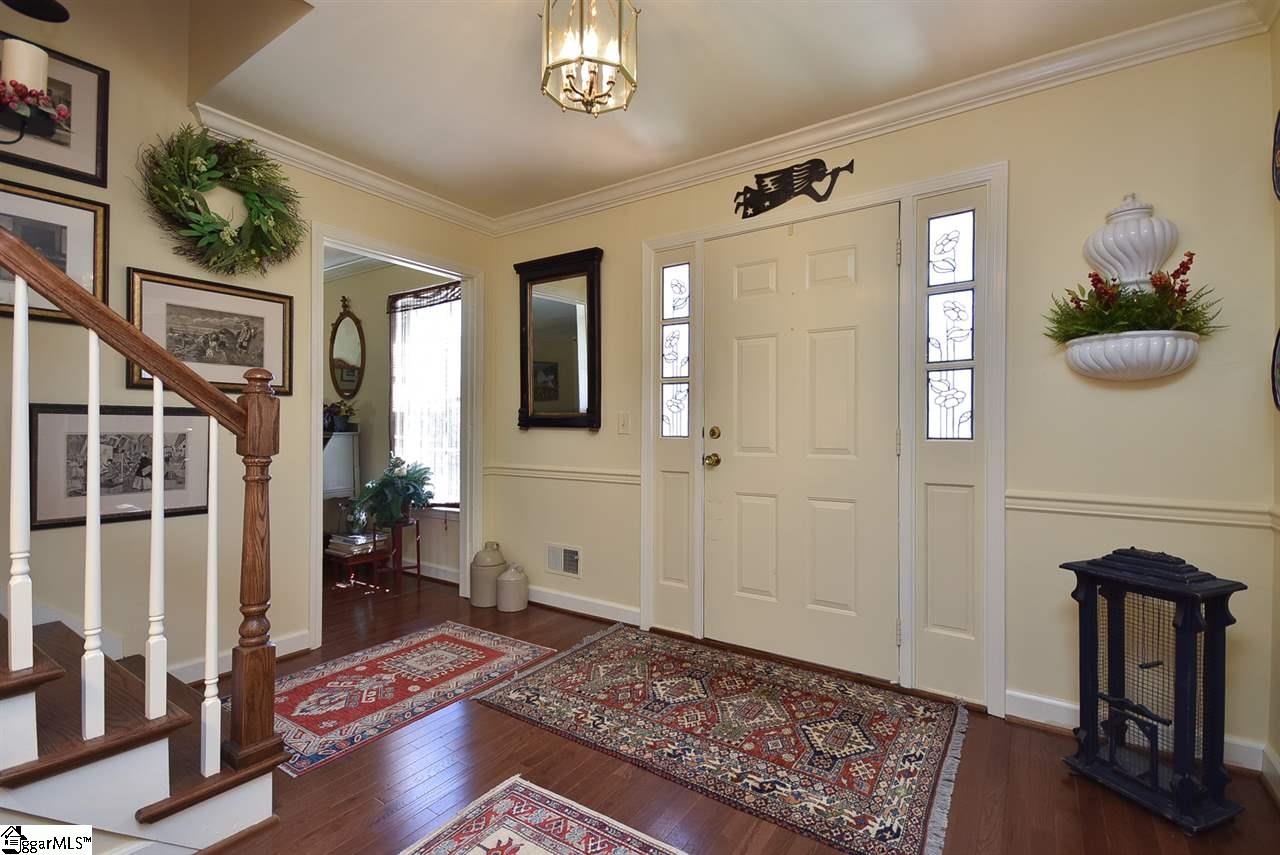 103 East Shallowstone Road Greer, SC 29650 - Photo 4 of 33 Gallery Image 4
