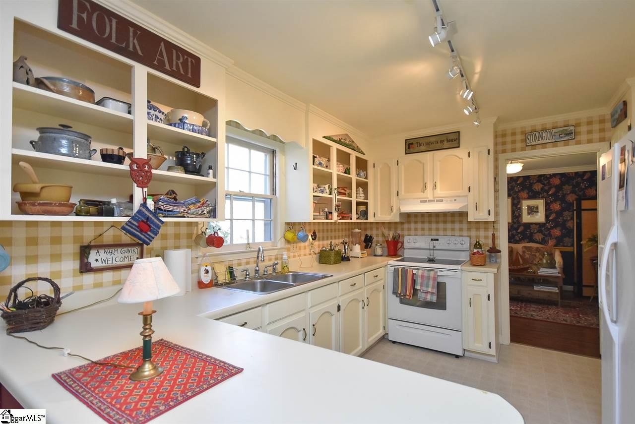103 East Shallowstone Road Greer, SC 29650 - Photo 10 of 33 Gallery Image 10