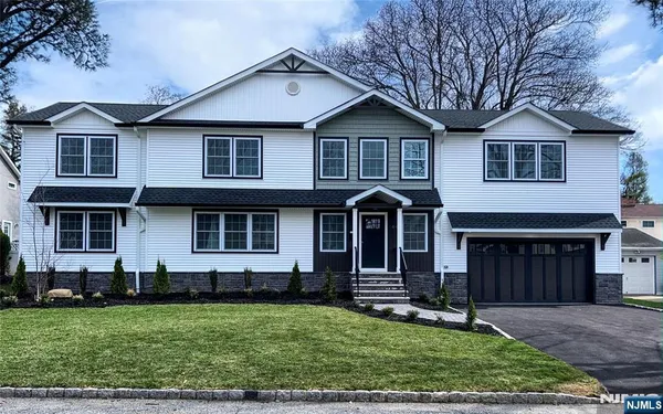 $1,458,000 | 44 4th Avenue, Roseland, NJ 07068