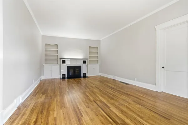 $309,900 | 806 East Olive Street, Bloomington, IL 61701