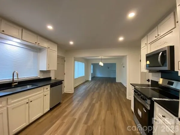 $491,000 | 640 Edgewood Drive, Wilkesboro, NC 28697