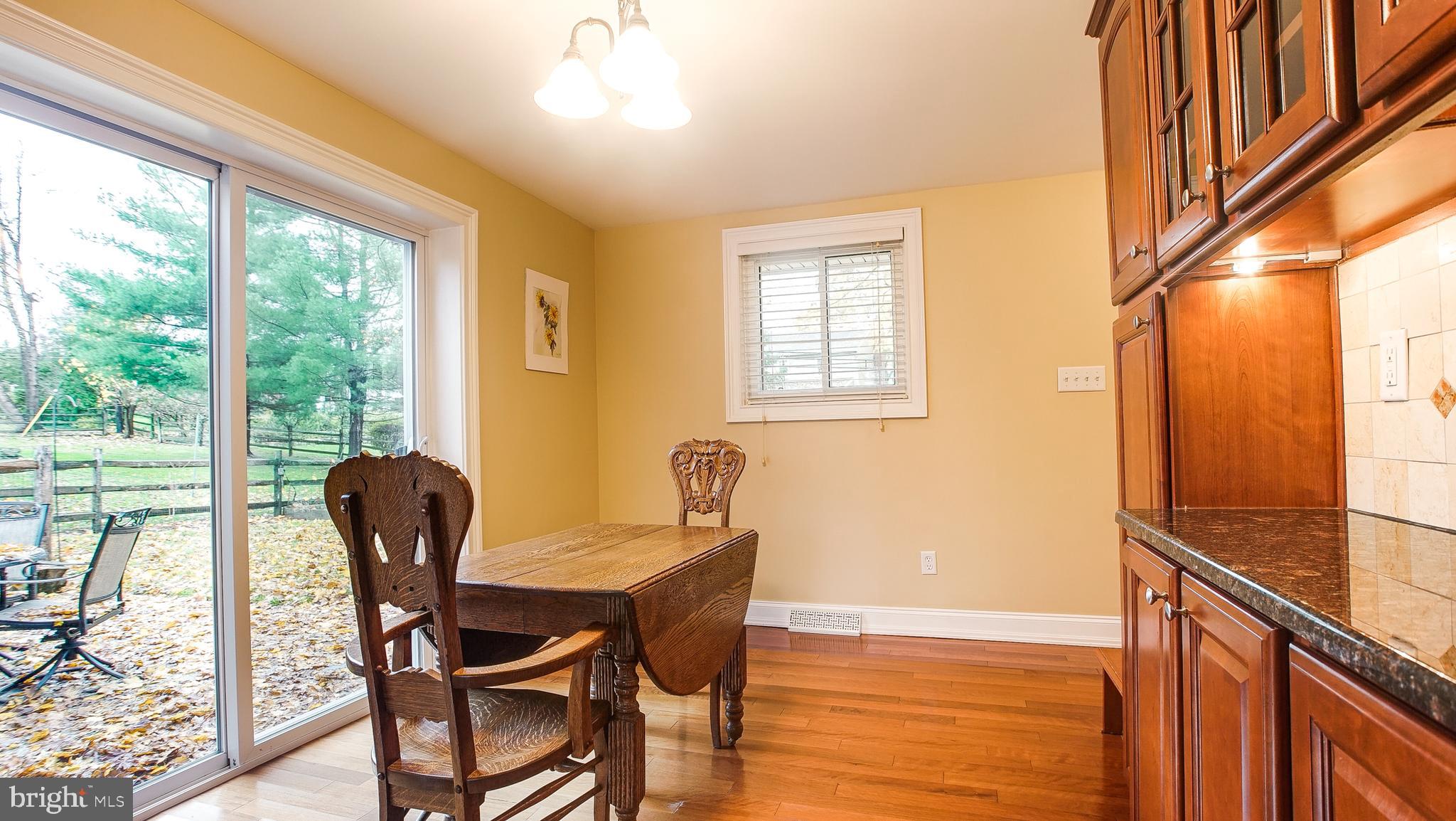 2026 Berkley Road Norristown, PA 19403 - Photo 11 of 31 Dining area slider to patio