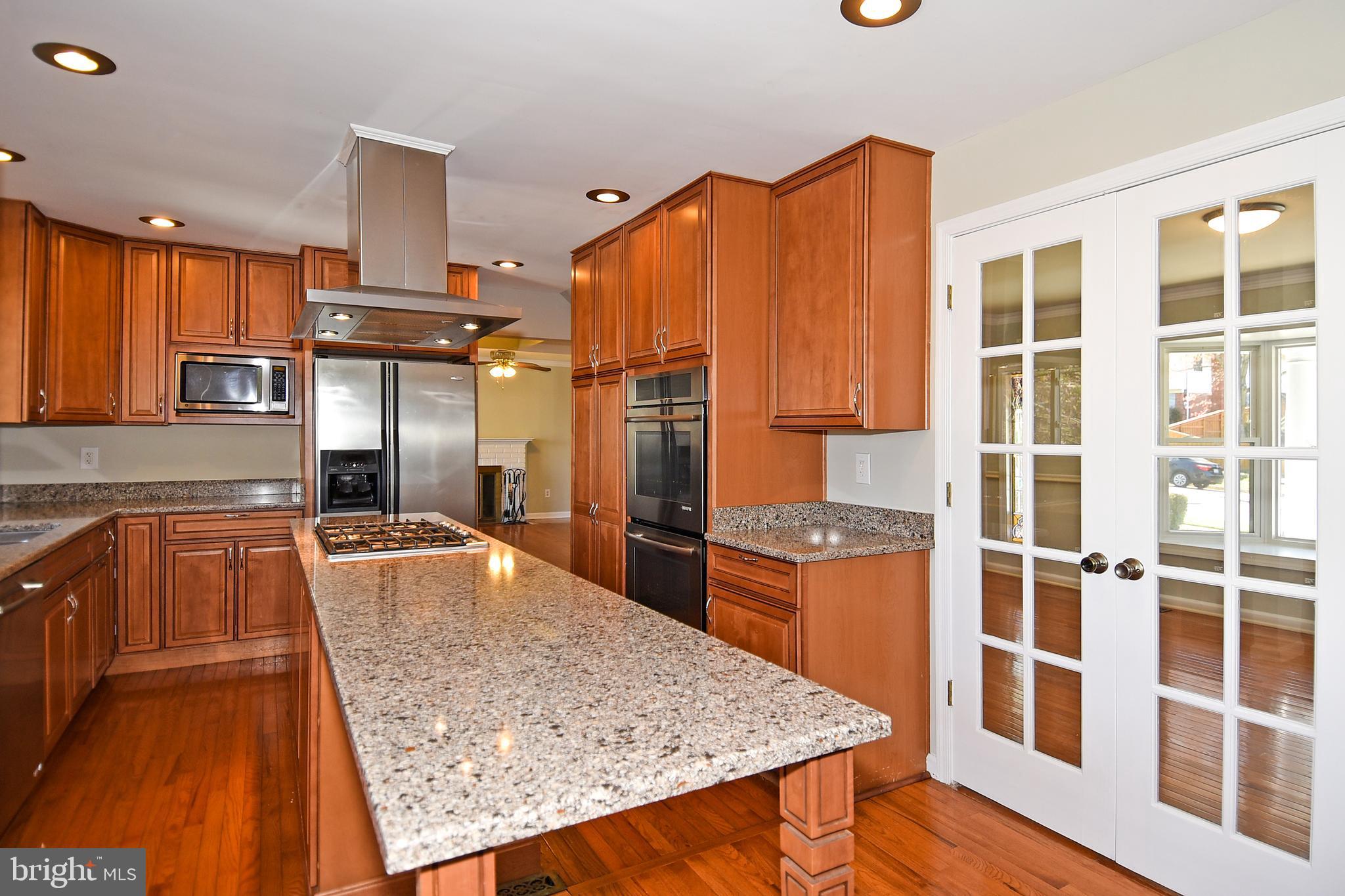 6436 Bowie Drive Springfield, VA 22150 - Photo 11 of 49 All Stainless Steel Appliances