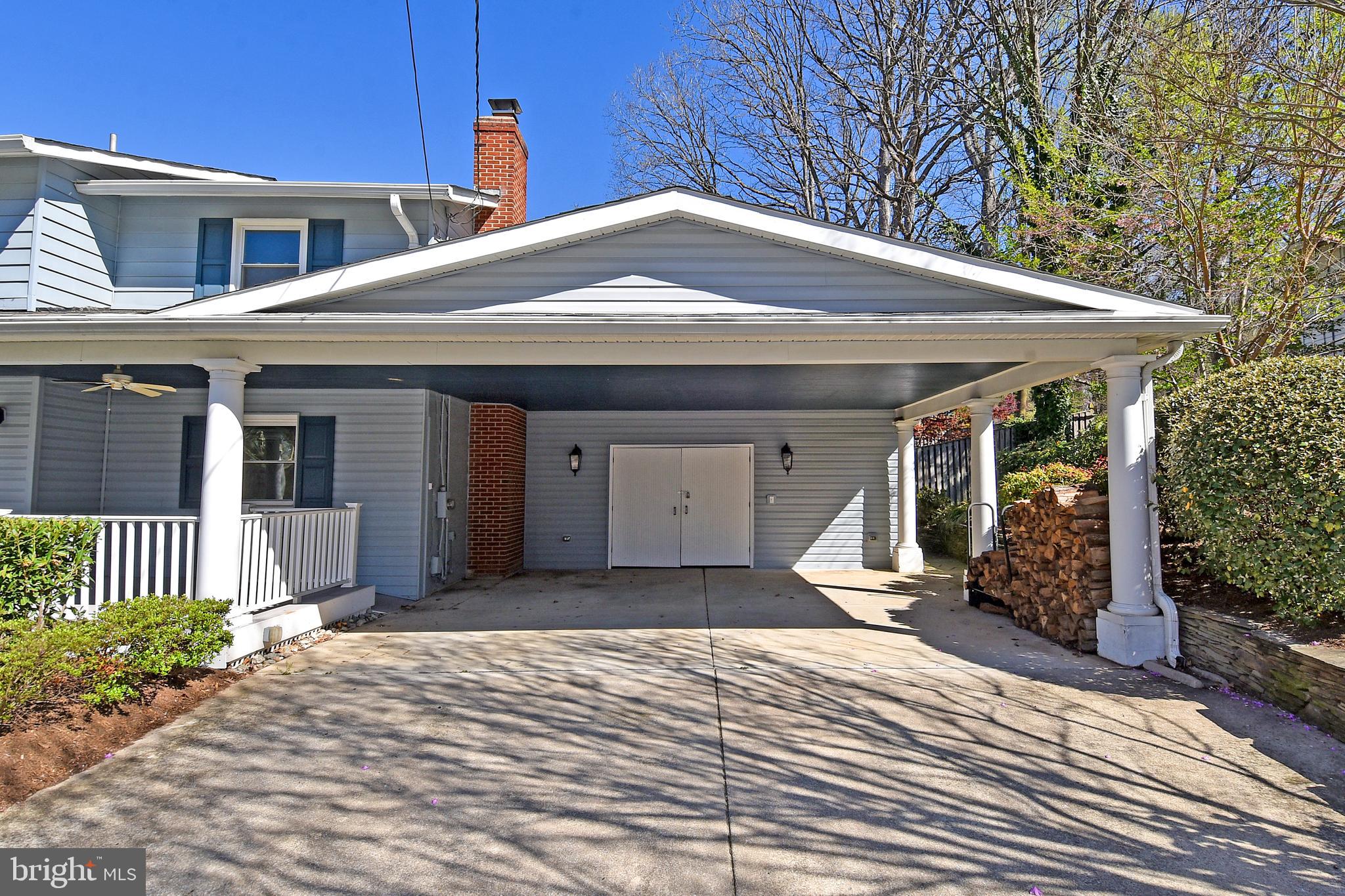 6436 Bowie Drive Springfield, VA 22150 - Photo 4 of 49 Carport and spacious driveway